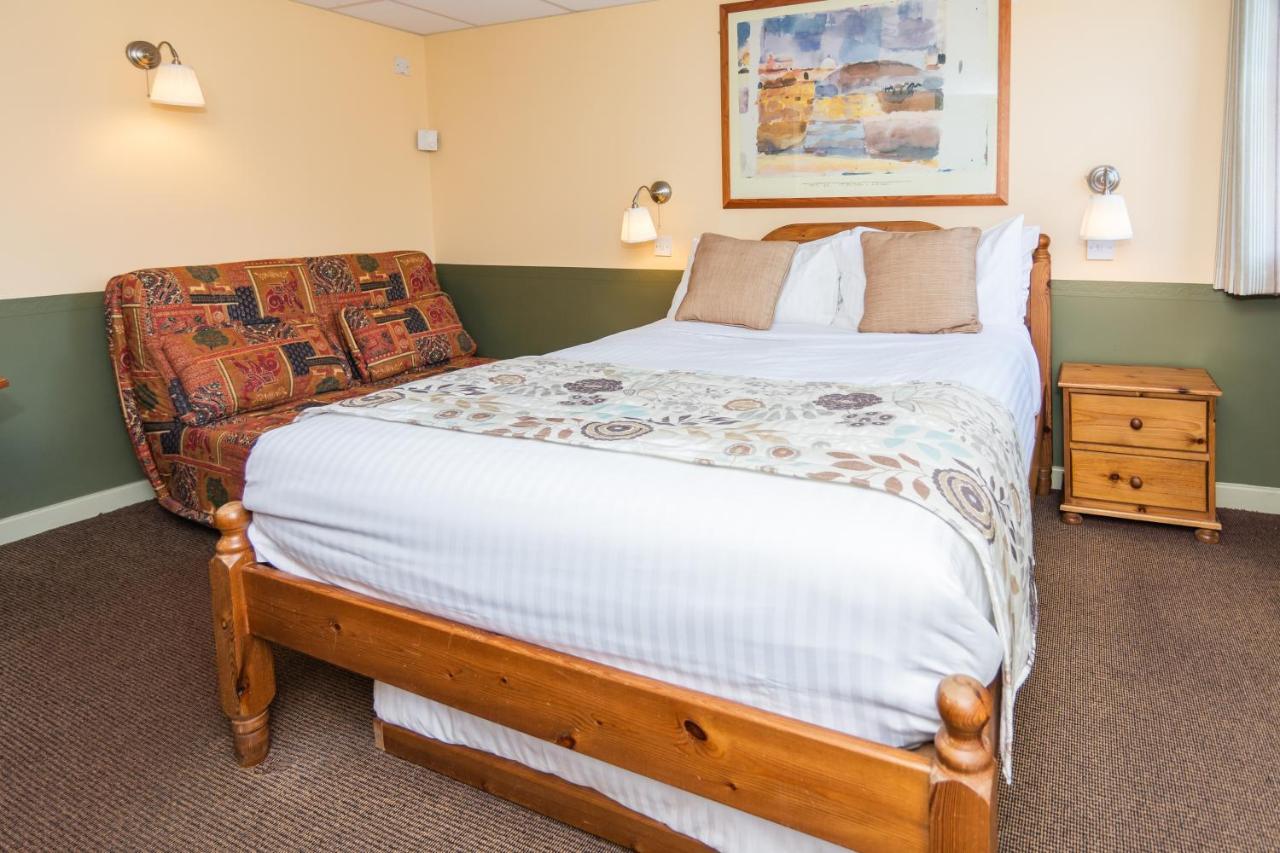 יאוביל The Half Moon Inn And Country Lodge מראה חיצוני תמונה